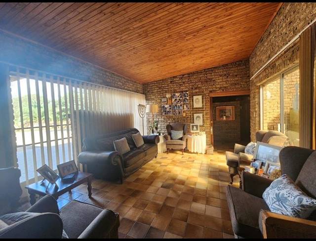 4 BEDROOM HOUSE FOR SALE IN WILBOTSDAL AH